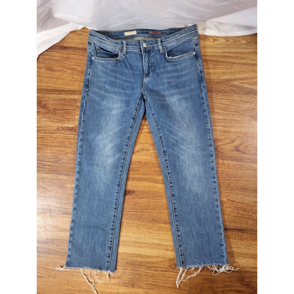 Pilcro Size 27P Slim Boyfriend Cropped Jeans